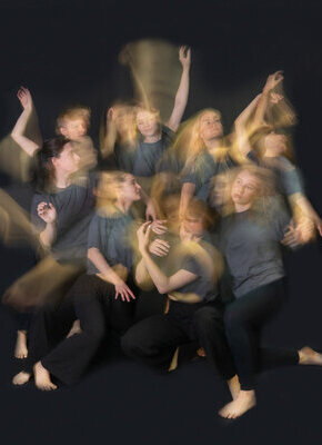 Bild von Abschlusschoreographien "EMOTION" Lola Rogge Schule