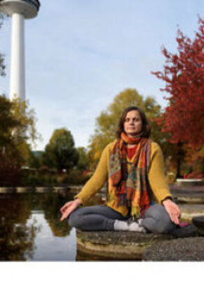 Bild von Yoga Workshop mit Verena Rolirad Entspannt und glücklich ins Neue Jahr!