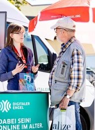 “DIGITALE ENGEL” Offene Digitalberatung auf dem Lohbrügger Markt